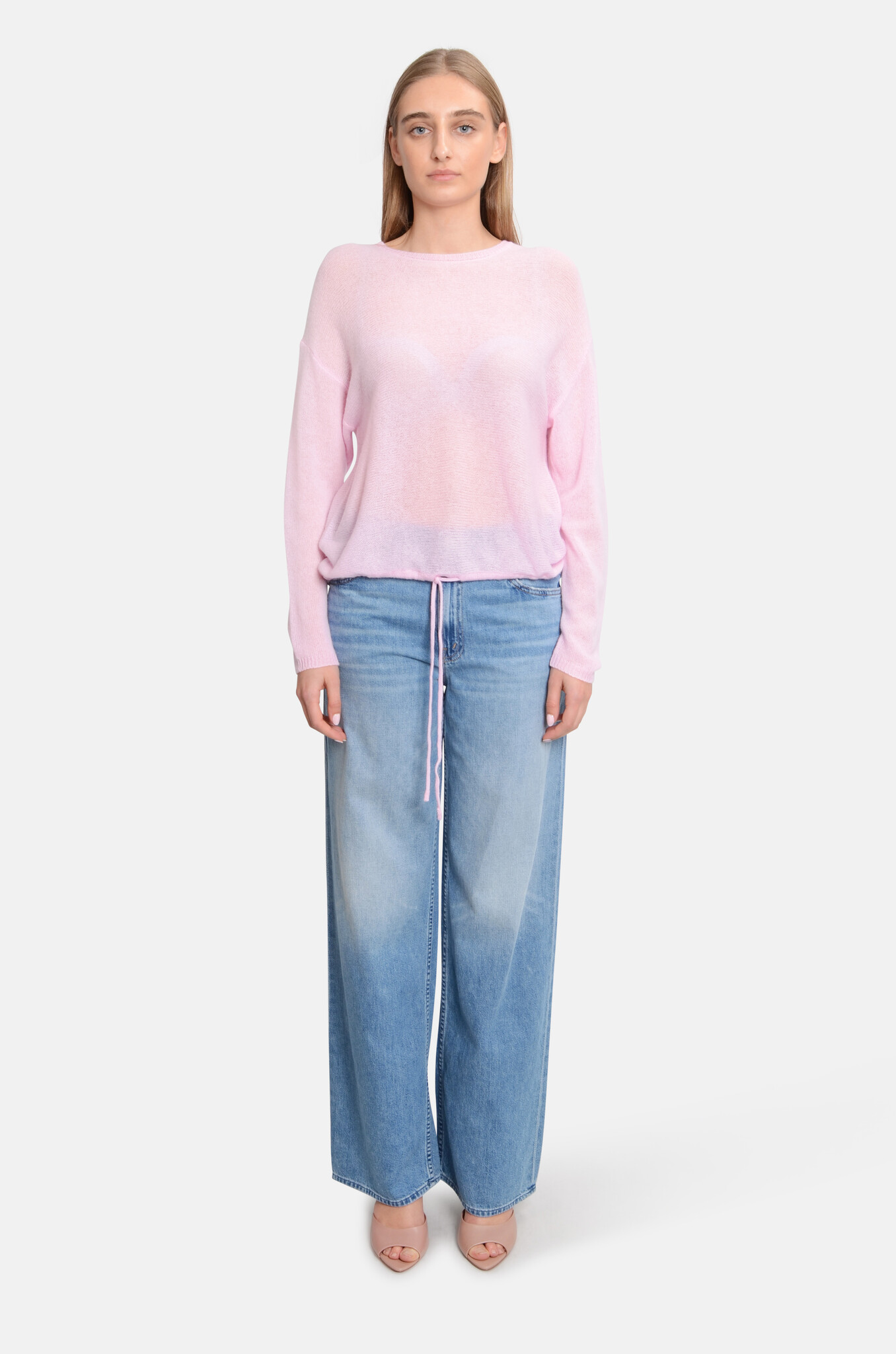 The Spinner Sneak in Tomorrow Never Knows-5