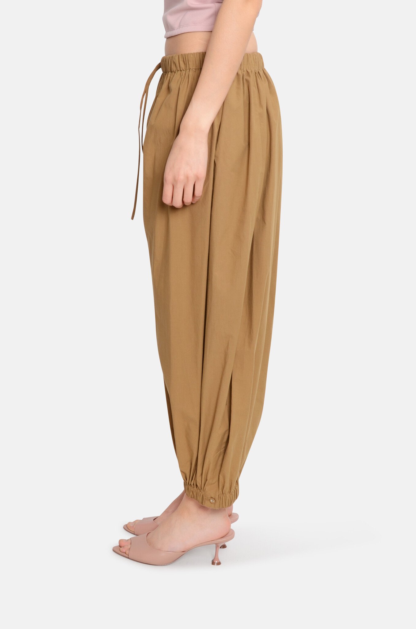 Poplin Balloon Trousers in Rhum-3
