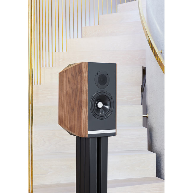 Kudos TITAN 505 met stands