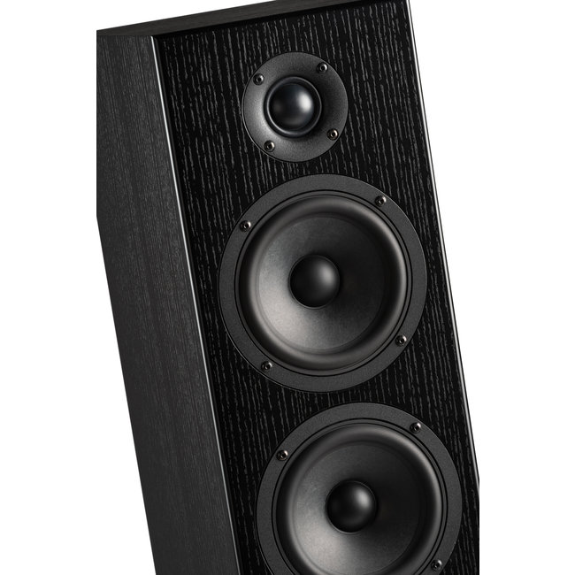 Totem Bison Twin Tower