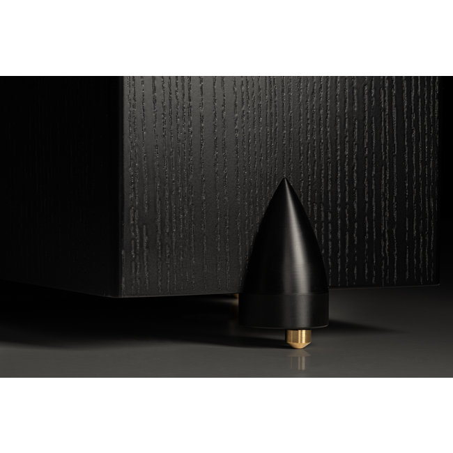 Totem Bison Twin Tower