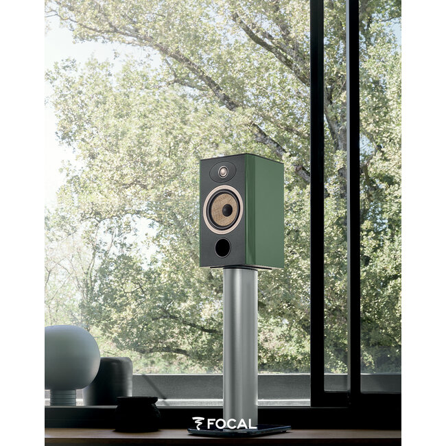 Focal Aria S900 stand