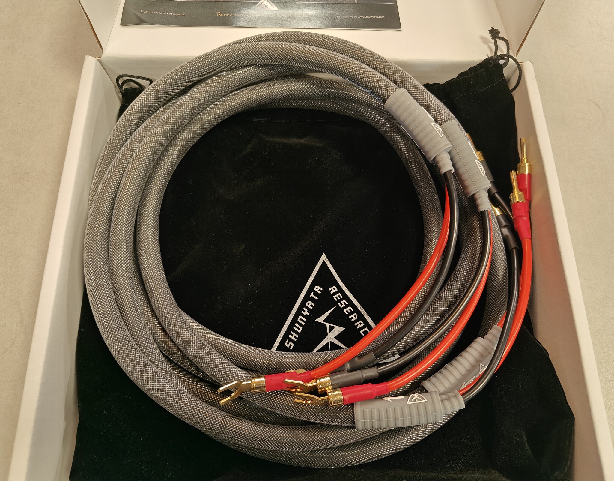 Shunyata Venom Speaker Cable set STIS