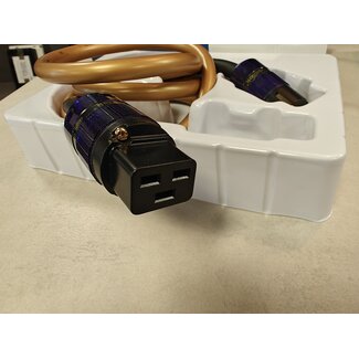 Isotek Elite EVO3 Power C19 2m (07-2024) Occasion