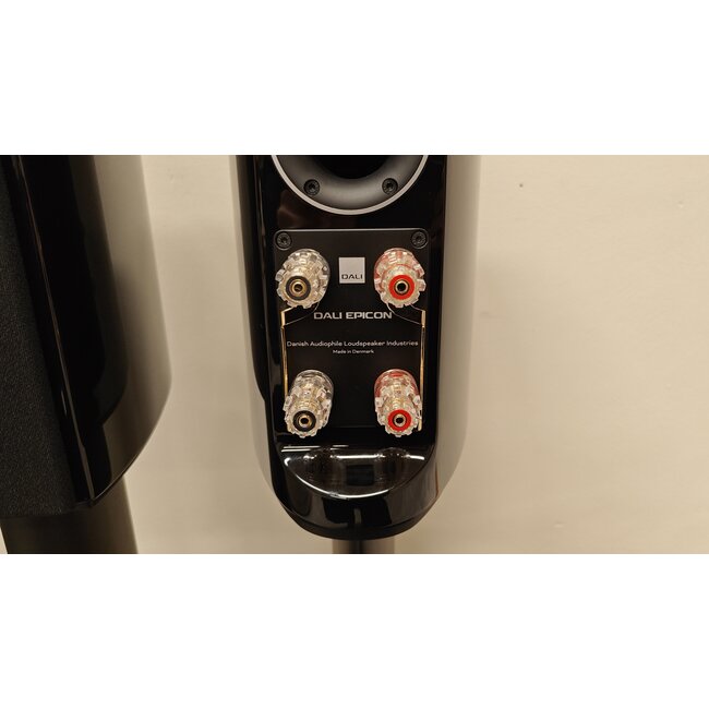 Dali Epicon 2 Luidspreker set met stands Occasion (06-2025)