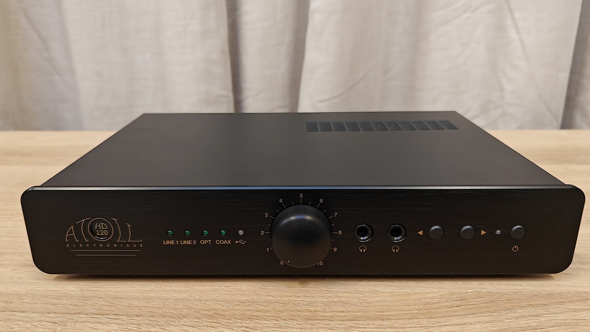 Atoll HD120 Hoofdtelefoon versterker/Dac Zwart Occasion (08-2025)