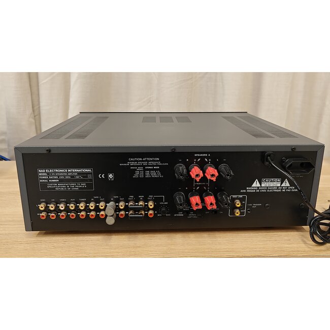 NAD C-370 Stereo versterker Occasion