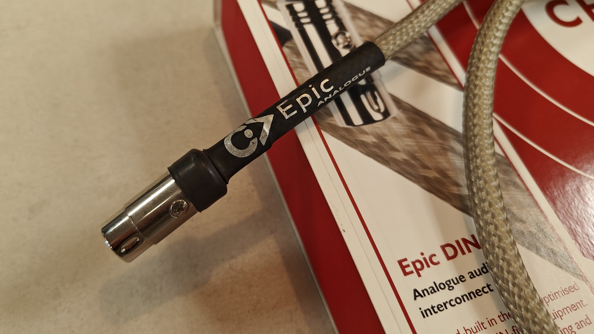 Chord Epic DIN-DIN 1m Interconnect Occasion (2020)