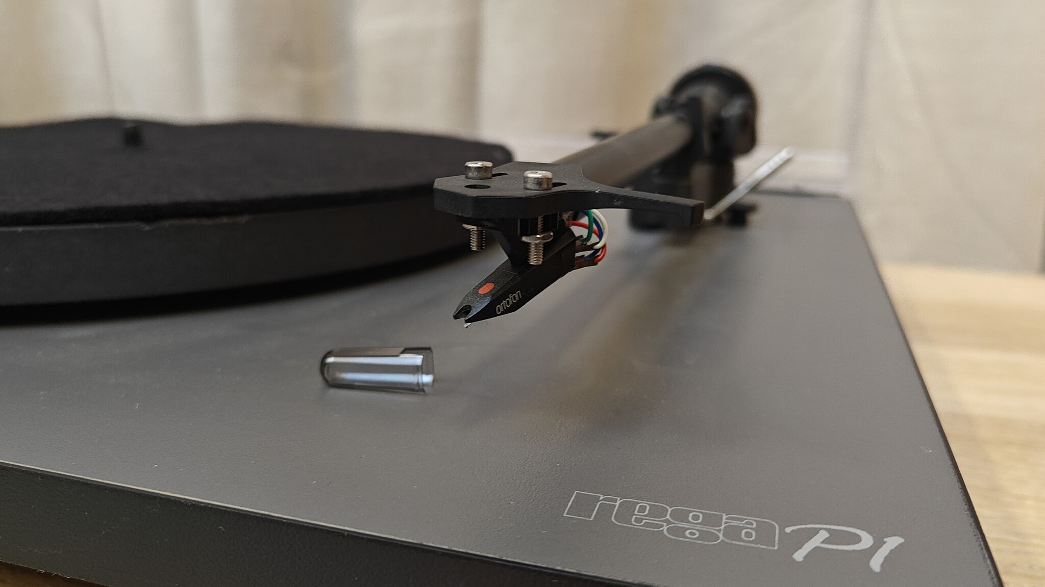 Rega Planar 1 Platenspeler Occasion