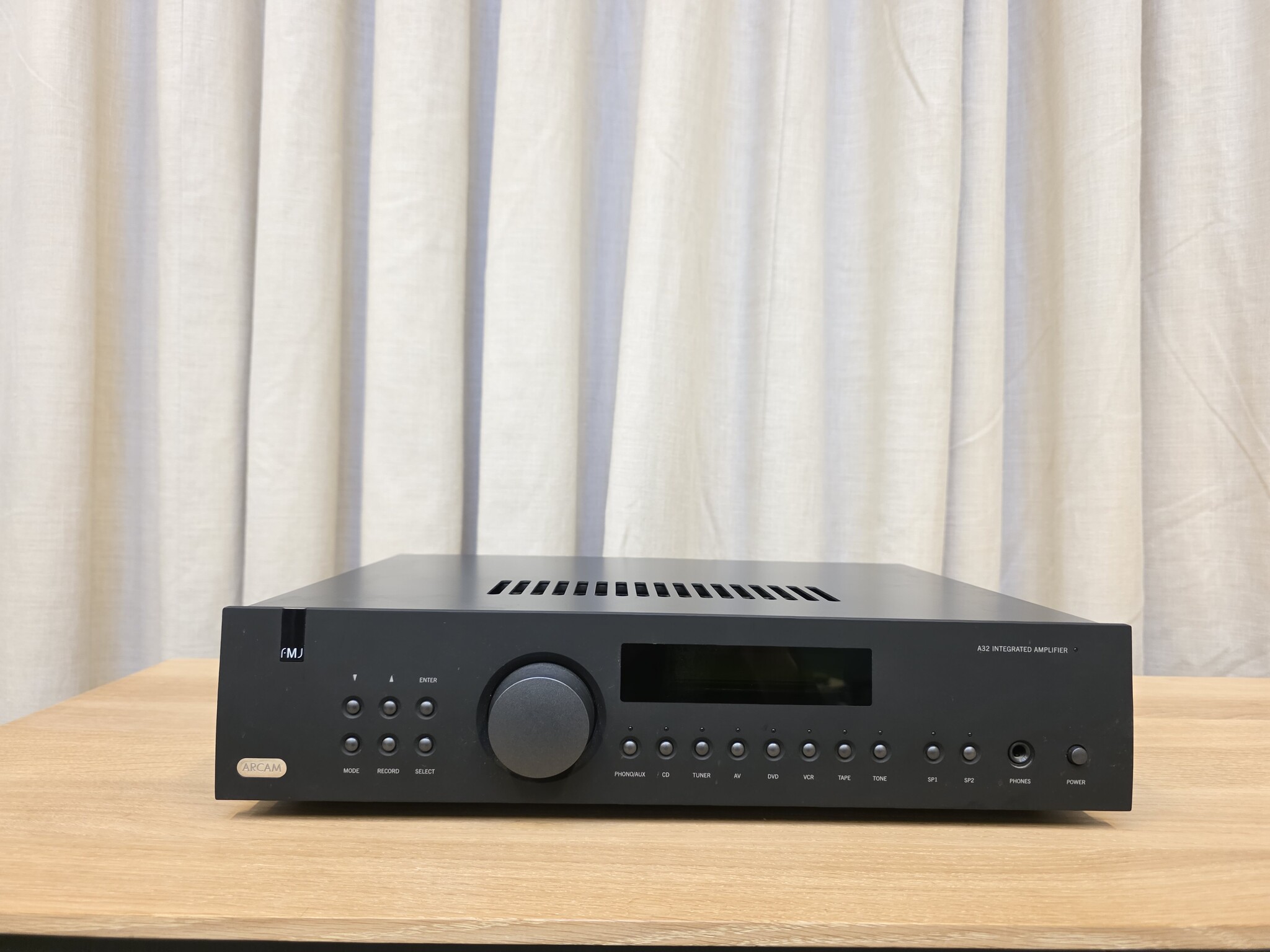 Arcam FMJ A32 Stereo versterker Zwart Occasion