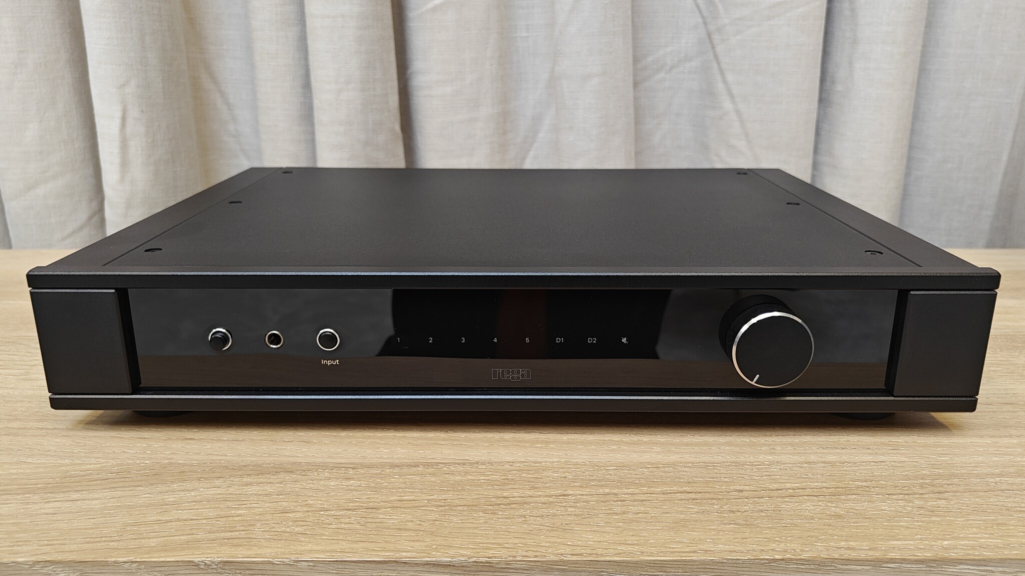 Rega Elex MK4 Occasion (02-2026)