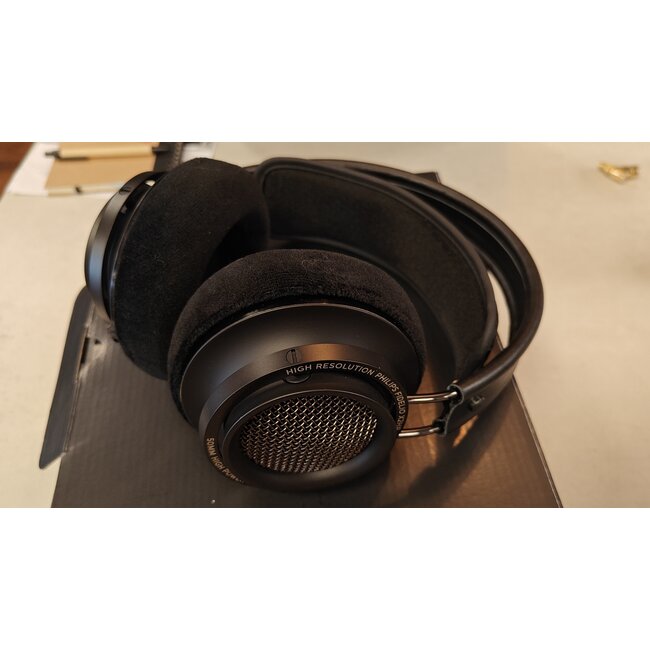 Phillips X2 HR Hoofdtelefoon Occasion (2026)