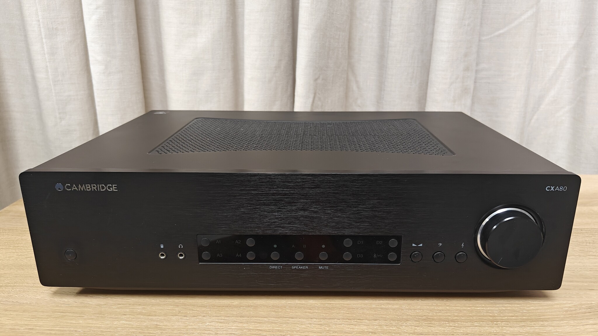 Cambridge CXA80 Stereo Versterker Occasion