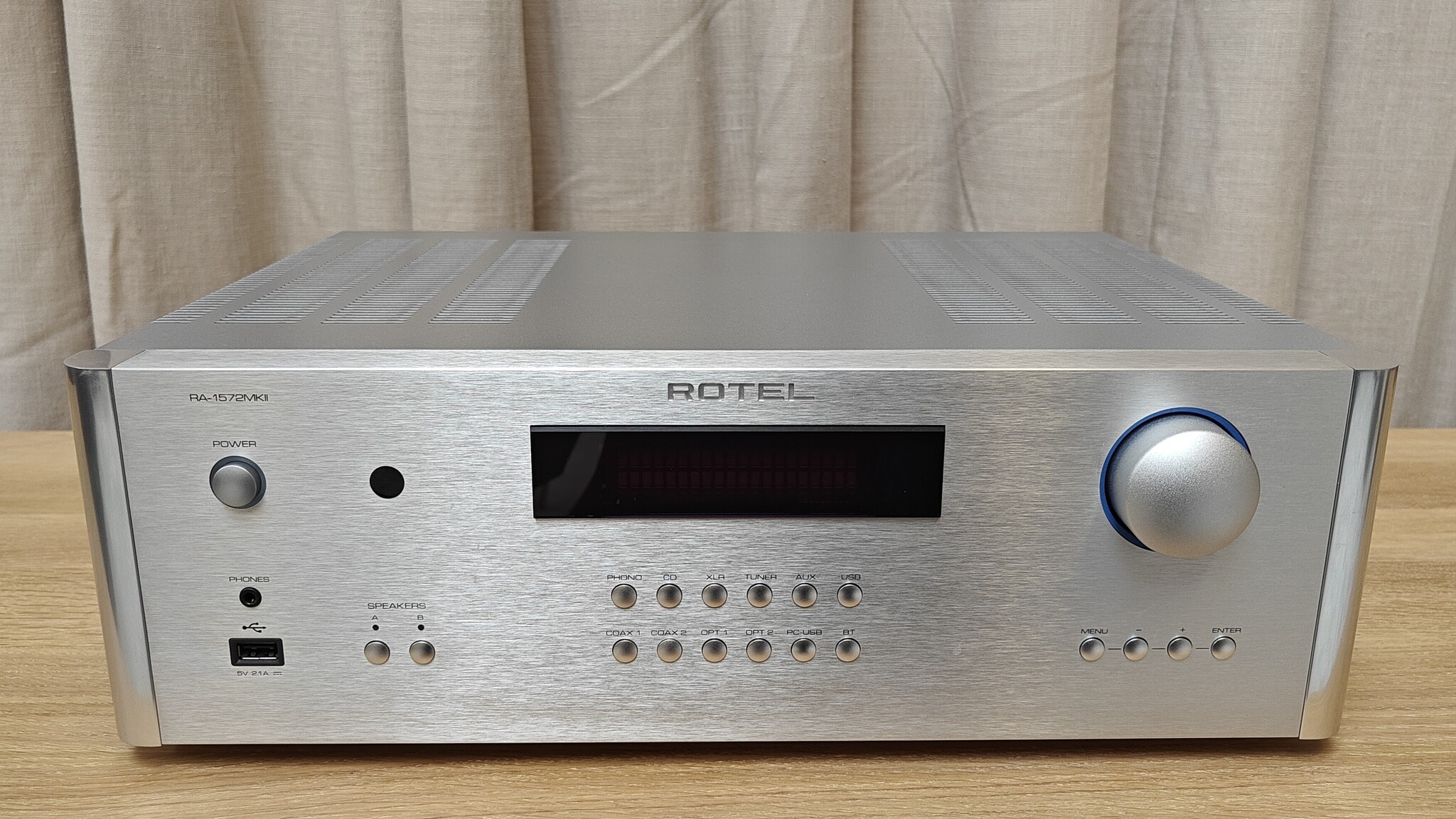 Rotel RA1572 MK2 Receiver Occasion (2024)