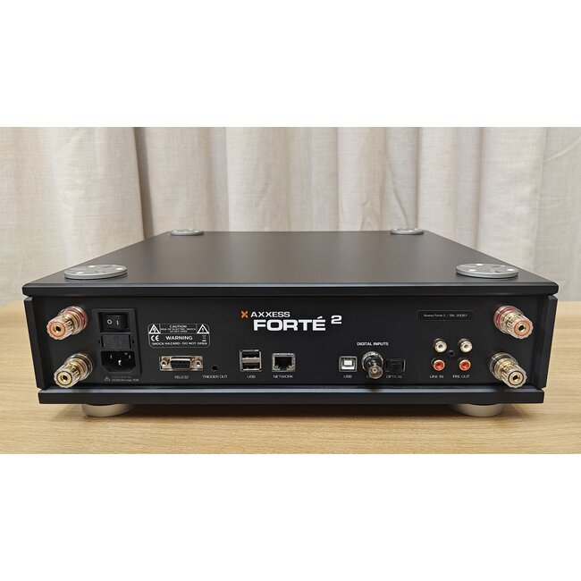 Axxess Forte 2 met Noir voetjes occasion (04-2026)