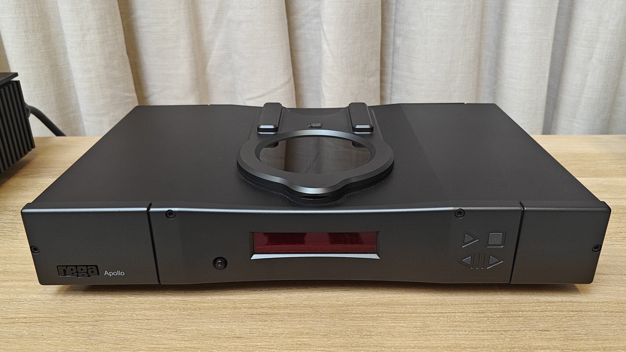 Rega Apollo cd speler Occasion