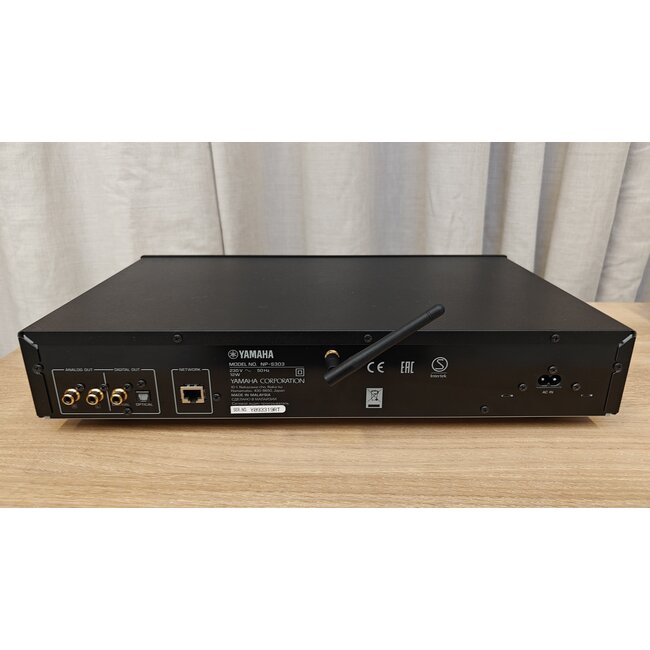 Yamaha NP-S303 Streamer Black Occasion