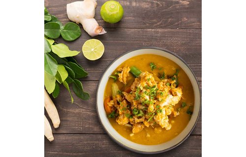 Thaise Rode Curry Soep met Kip