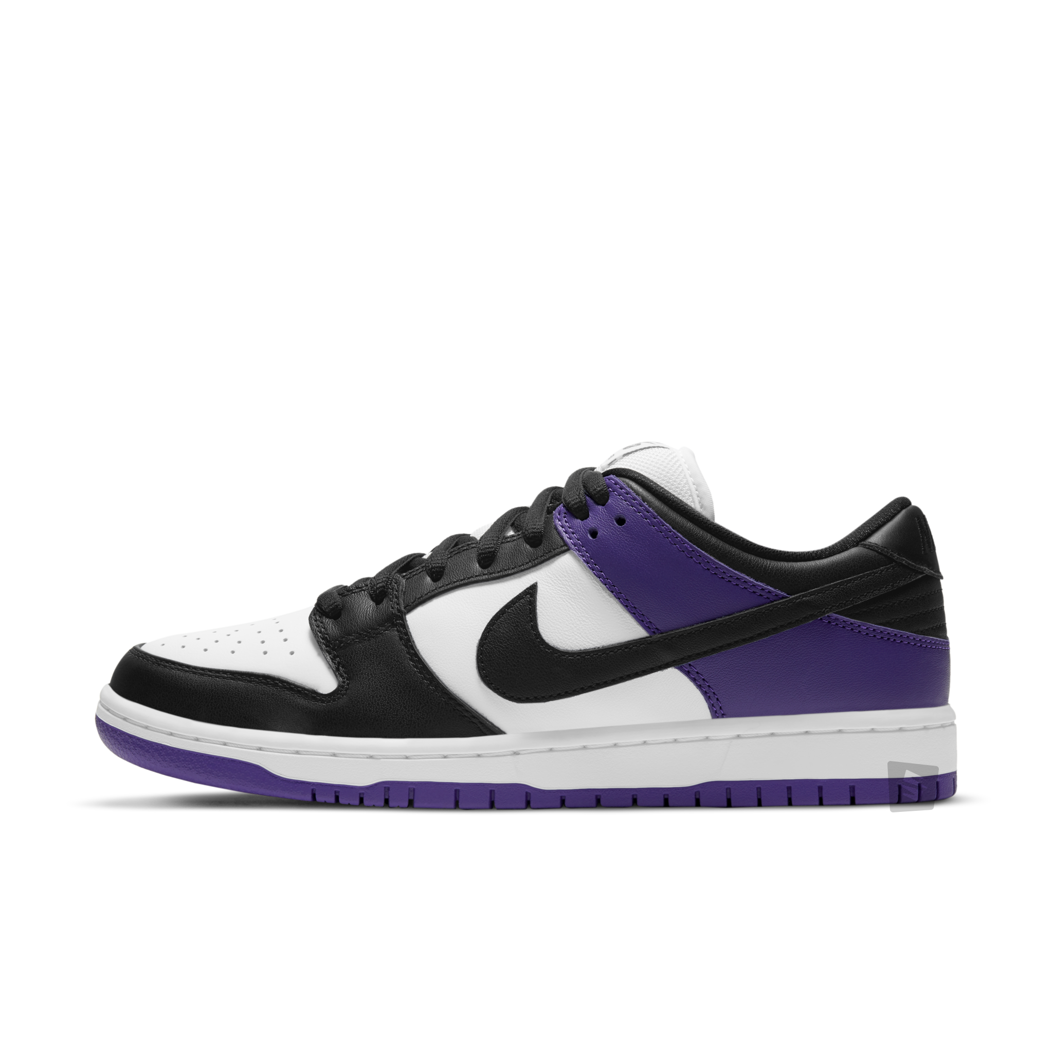 Nike SB Dunk Low 'Court Purple' - Sneakin