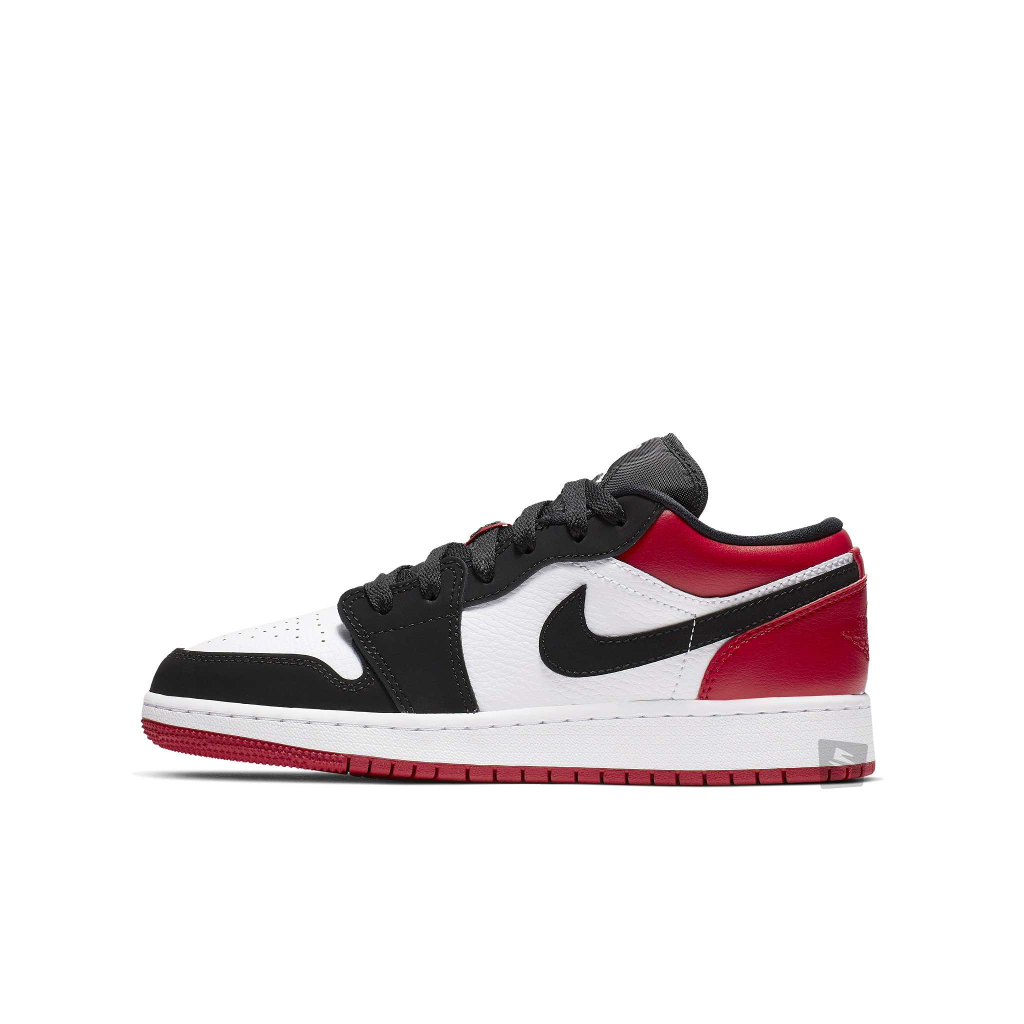 jordan black toe 1 low