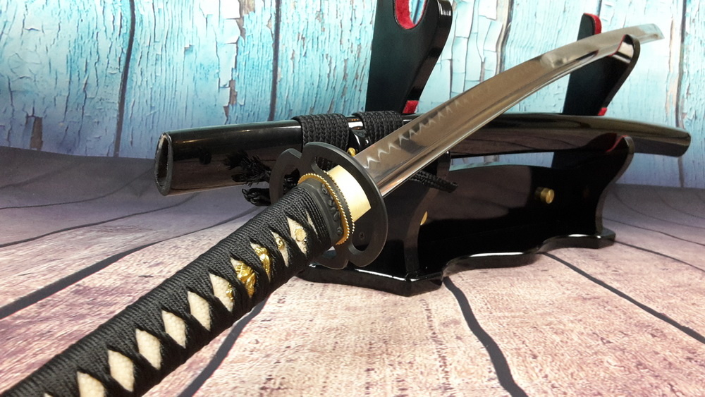 Scherp zwaard van 1095 koolstof staal - samurai-zwaarden.com