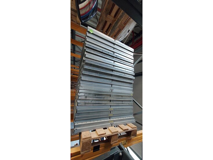 Staander Nedcon 2200x500mm bl (open)