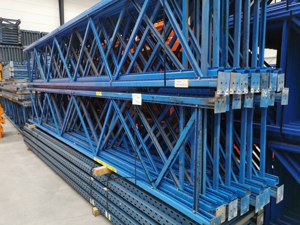 Staander Stow50 6000x900x85x65mm bl