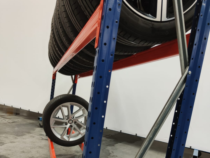 Kimer magazijnstellingen voor duurzame opslag Bandenstelling (met velg) Aanbouwvak 2250x2750x400mm (hxbxd)