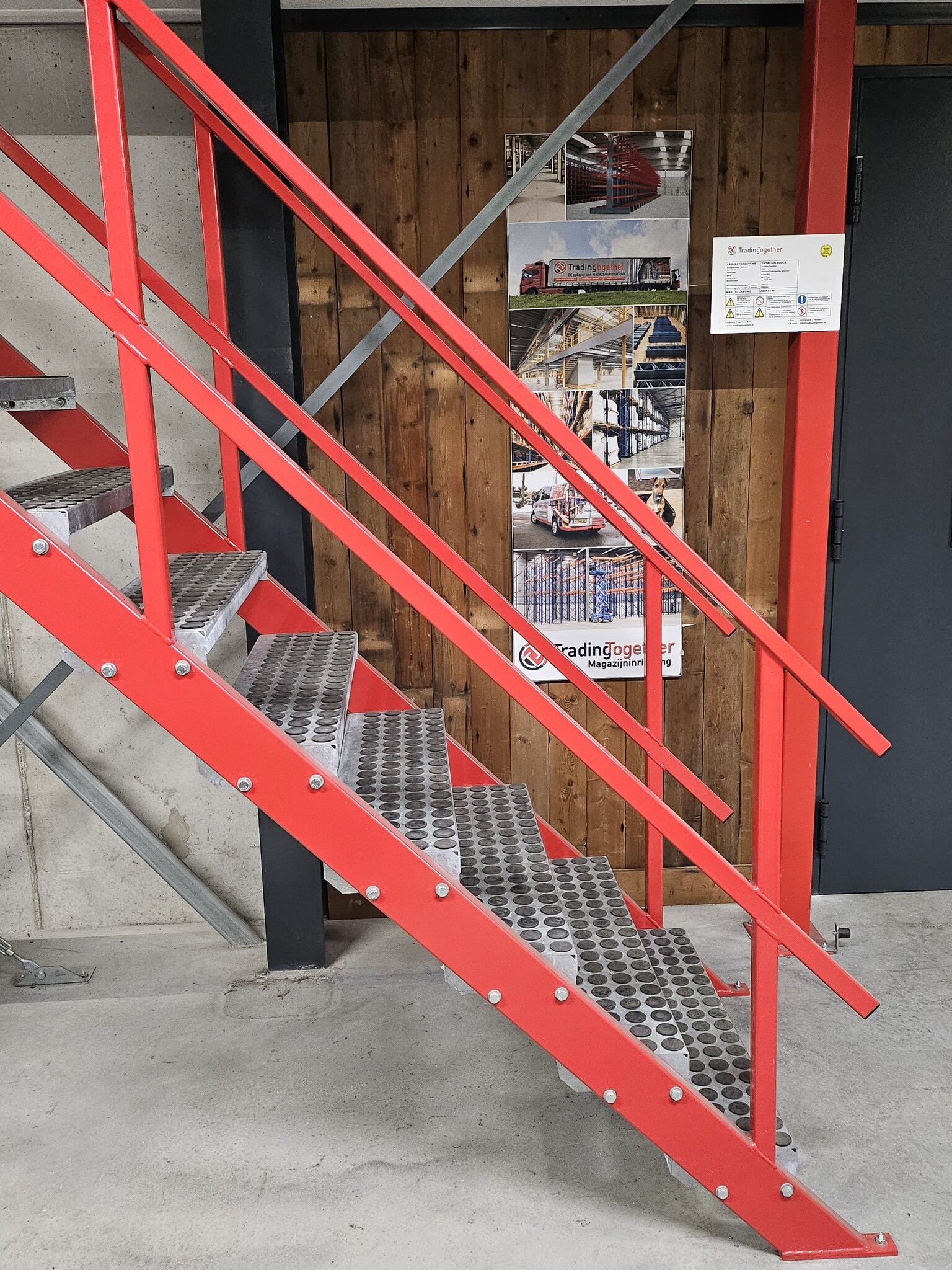 Entresolvloer trappen, foto 4 van 5