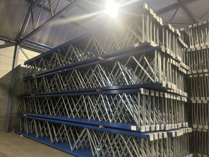 Jungheinrich Staander JH/MPB 9500x1100x120x95mm blauw