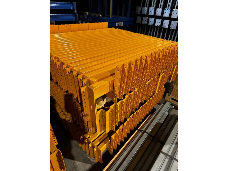 Jungheinrich stellingen voor elk magazijn Inrijstelling 14 gangen