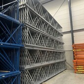 Staander Stow50 10500x1100x120x68mm grijs