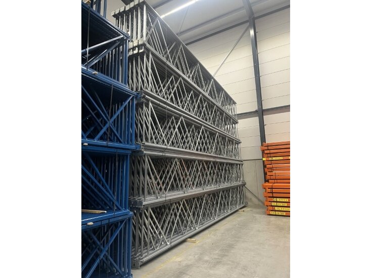 Staander Stow50 10500x1100x120x68mm grijs
