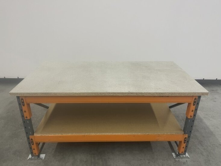 Dexion magazijnstellingen voor elk magazijn Gebruikt Werktafel 2010x1020x955mm (lxbxh)