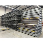 Dexion magazijnstellingen voor elk magazijn Mooie partij verzinkte palletstellingen van het merk Dexion