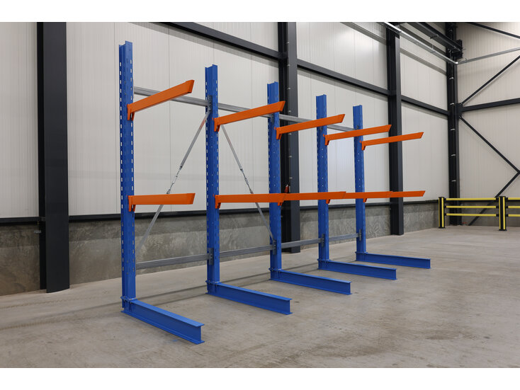 Rij Zware Draagarmstelling Enkel 3000x4900x1200mm (hxbxd)