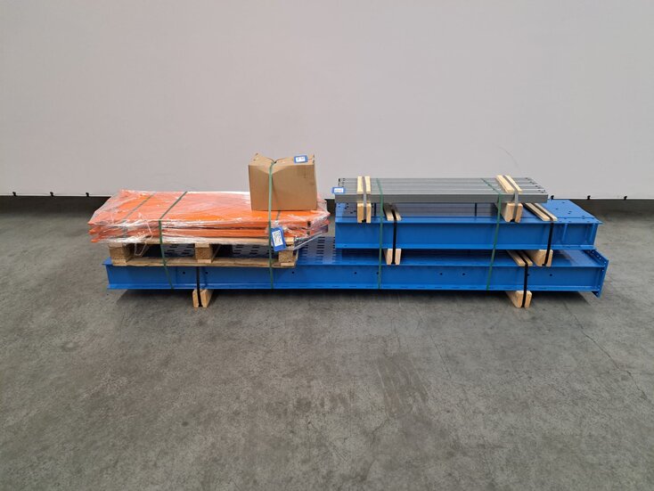 Rij Zware Draagarmstelling Enkel 3000x4900x1200mm (hxbxd)