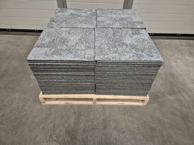 Tapijttegels Partij  |  pallet 50m2