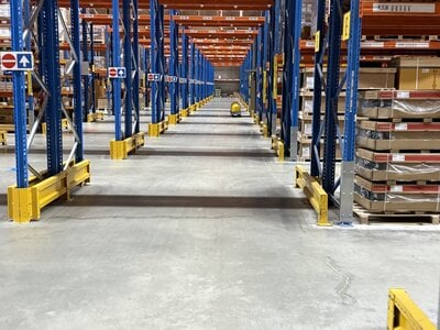 Grote voorraad STOW NP Palletstellingen