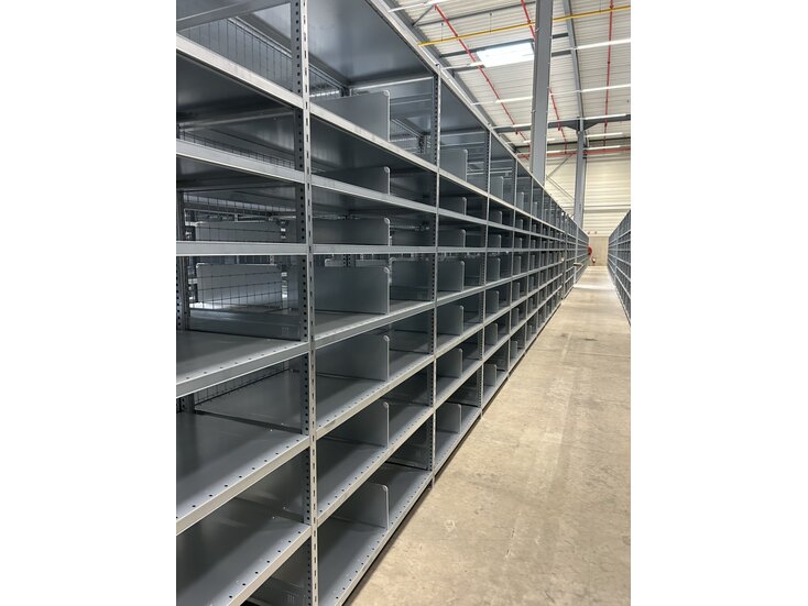 Stow Basisvak gebruikte Stow legbordstelling 2500x1335x600mm (hxbxd) 6 niveaus