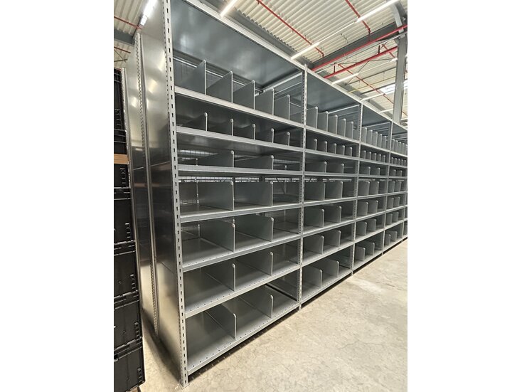 Stow Voordeelrij gebruikte Stow legbordstelling 2500x6535x600mm (hxbxd) 6 niveaus