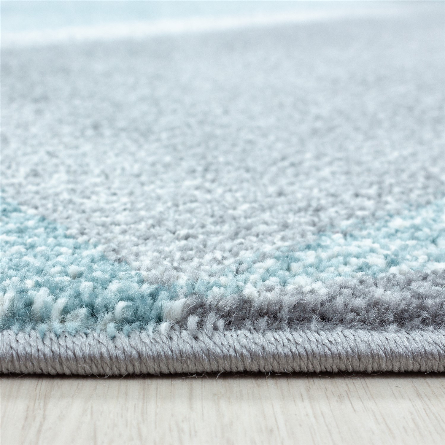 Beta Vloerkleed Grijs / Blauw Laagpolig