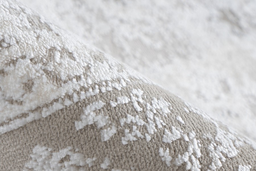 Luxury Picasso Elysee Laagpolig Velvet Vloerkleed Crème
