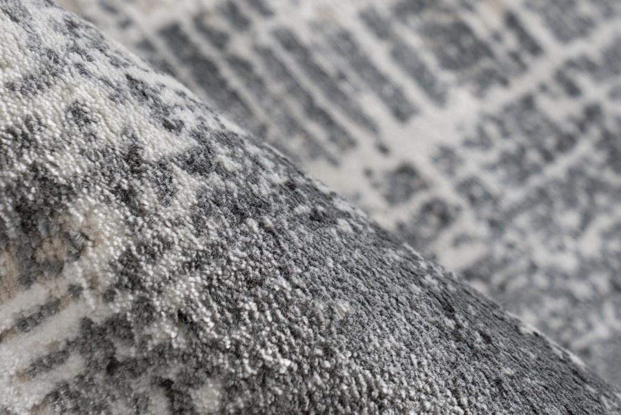 Luxury Picasso Elysee Laagpolig Velvet Vloerkleed Zilver