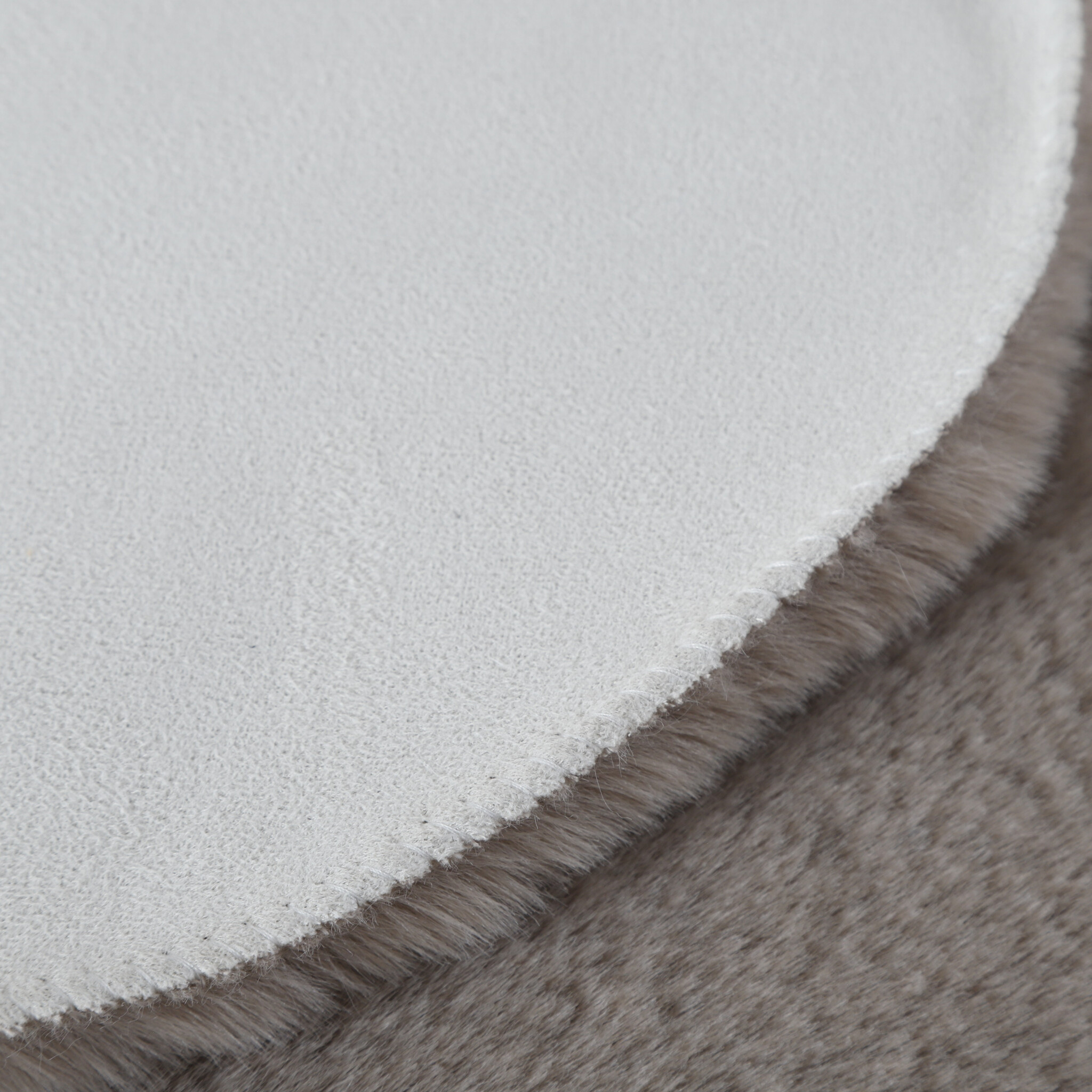 Fluffy Kids - Kinder Vloerkleed - Beer - Hoogpolig - Beige - Kinderkamer Tapijt