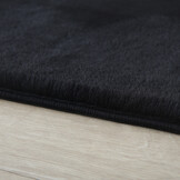 Pouffy Fluffy  - Hoogpolig Vloerkleed - Uni Kleur -Zwart - Woonkamer Tapijt - Katoenen Rug
