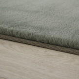 Pouffy Fluffy  - Hoogpolig Vloerkleed - Uni Kleur -Groen - Woonkamer Tapijt - Katoenen Rug