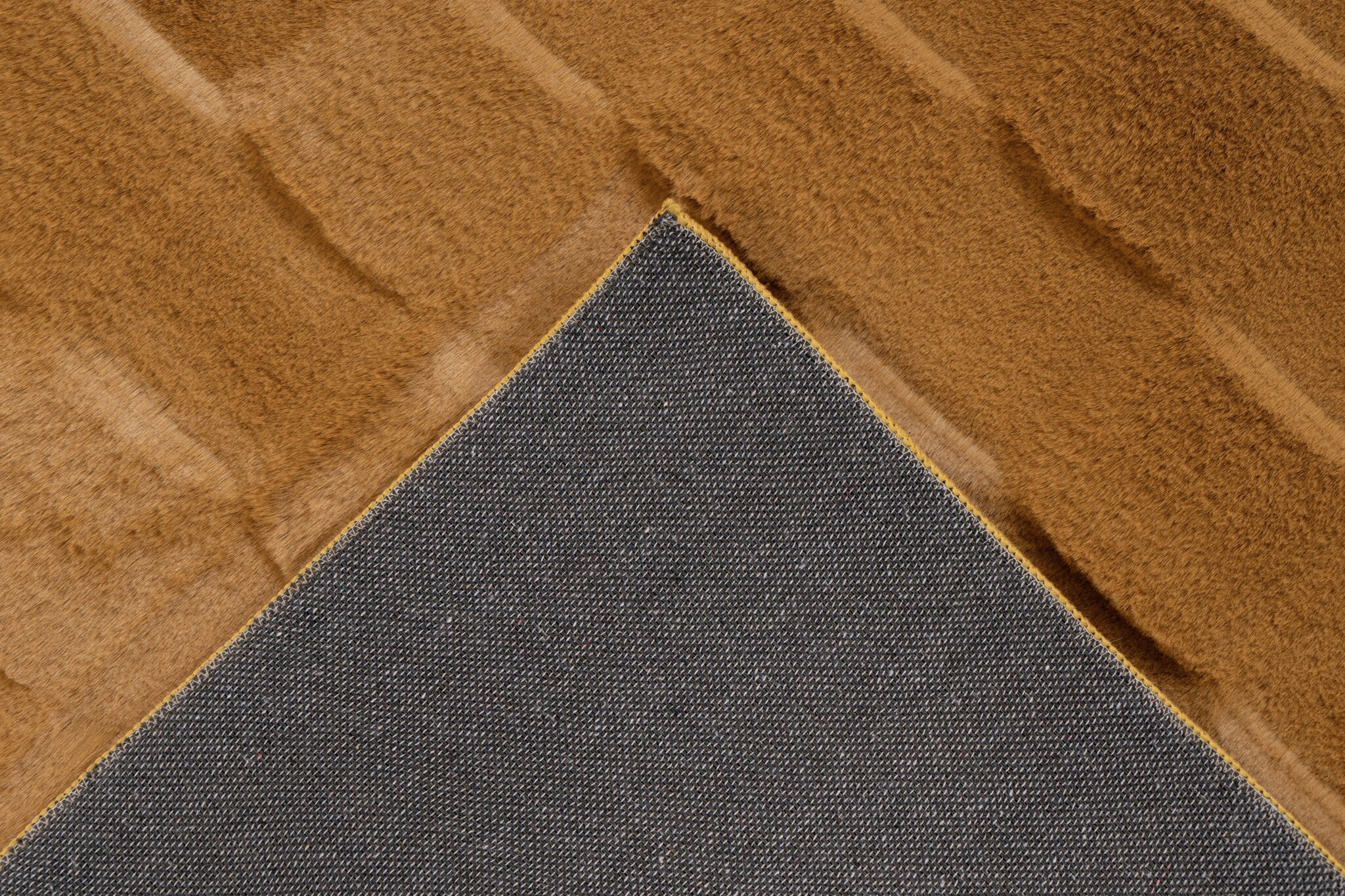 Soul Soft - Fluffy Vloerkleed - 3D Effect, Hoogpolig, 100% Polyester, Super Soft Touch - Geel Goud