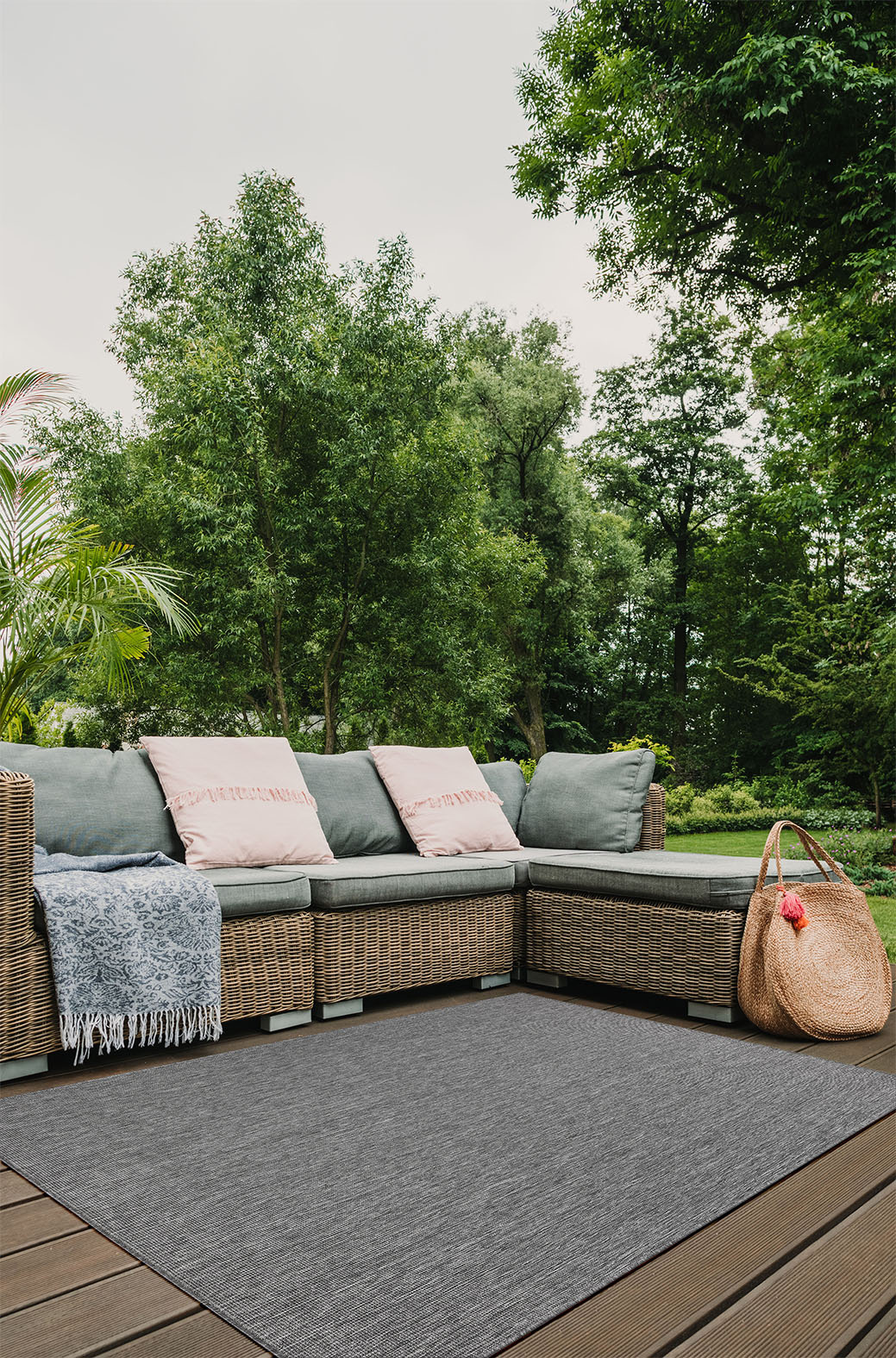 Brussels Uni Buitenkleed – Effen Indoor & Outdoor Vloerkleed – Tuinkleed, Balkonkleed – Zilver Grijs