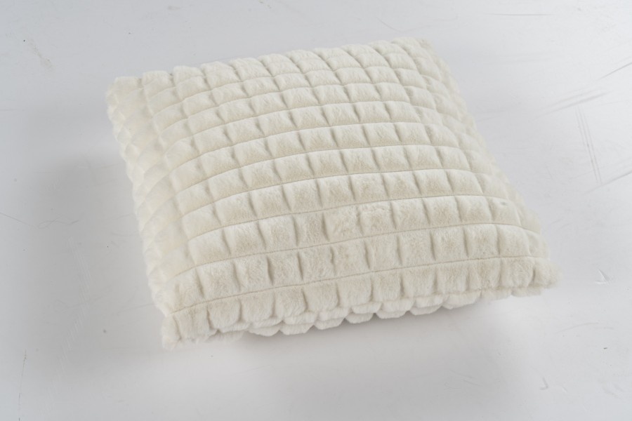 Harmony Soft - Fluffy Kussen - 3D Effect, Hoogpolig, 100% Polyester, Super Soft Touch - Creme
